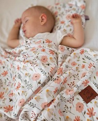 Prikaži podrobnosti za Komplet odeja in vzglavnik iz bambusa SUMMER MEADOW Slika Komplet odeja in vzglavnik iz bambusa SUMMER MEADOW