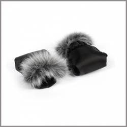 Slika za kategorijo ZIMSKE VREČE IN ROKAVICE