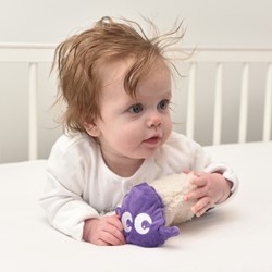 Prikaži podrobnosti za Sweet Dreamers Ewan Snuggly ninica VIJOLIČNA Slika Sweet Dreamers Ewan Snuggly ninica VIJOLIČNA