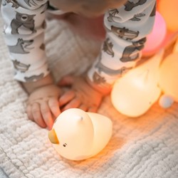 Prikaži podrobnosti za Set 3 mehkih silikonskih lučk Mini - Račka, hobotnica in želva Slika Set 3 mehkih silikonskih lučk Mini - Račka, hobotnica in želva