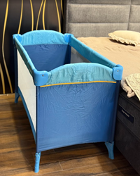 Prikaži podrobnosti za Prenosna posteljica Lorelli Bertoni ARENA Slika Prenosna posteljica Lorelli Bertoni ARENA