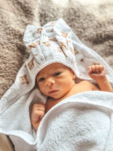 Brisača bambus s kapuco "rabbit" TEDDY BEAR