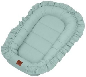 Gnezdece z volančki BOMBAŽ Infantilo GREEN